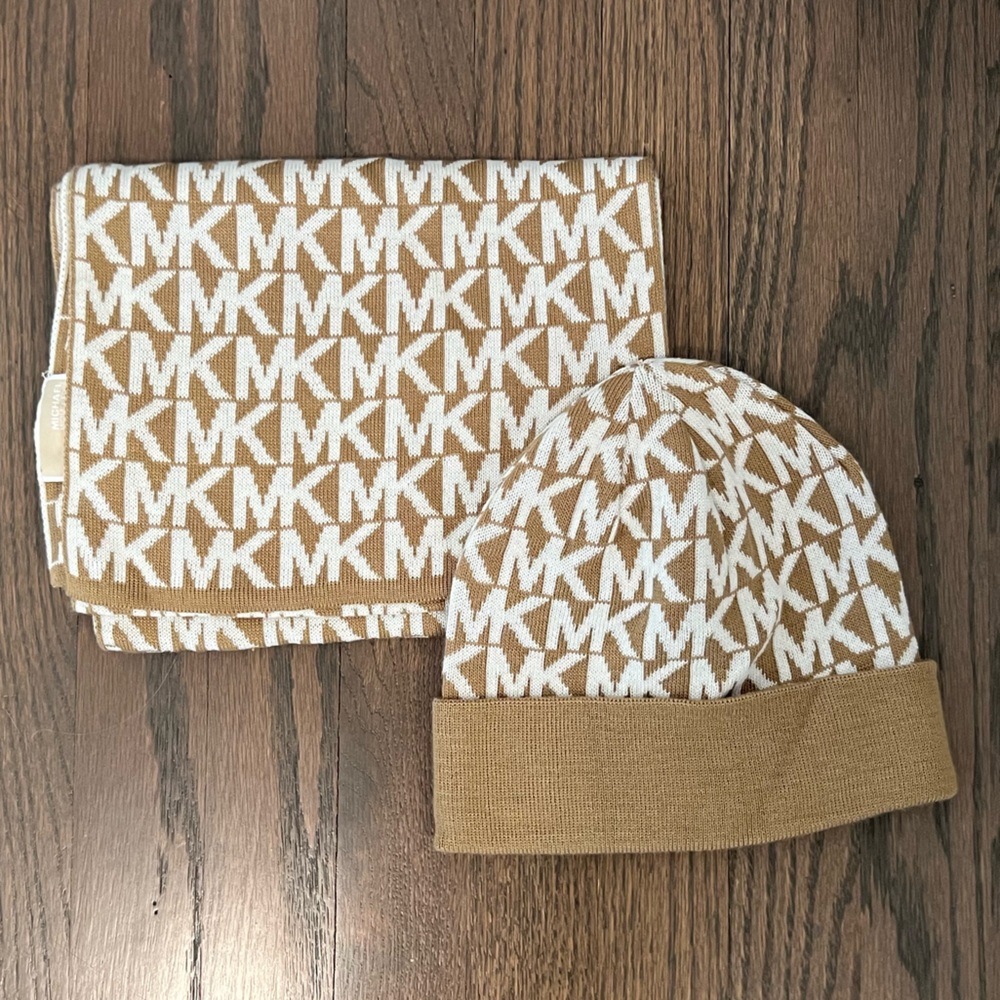 Michael Kors logo scarf and hat set